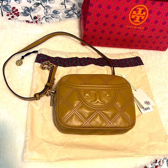 🫰NWT TORY BURCH Fleming Soft Camera Bag in Tiramisu - Picture 3 of 8